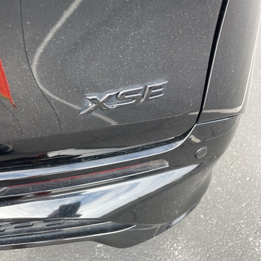 2025 Toyota Sienna XSE 7-Passenger