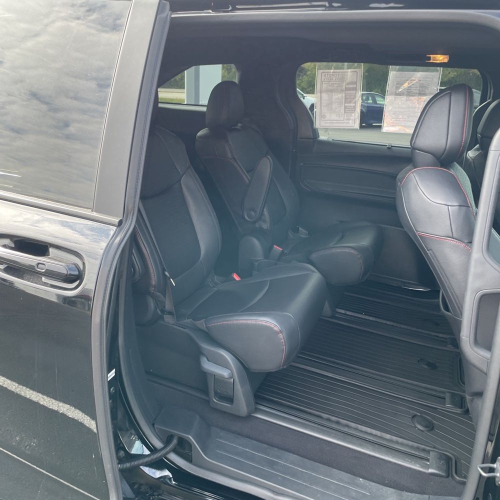 2025 Toyota Sienna XSE 7-Passenger