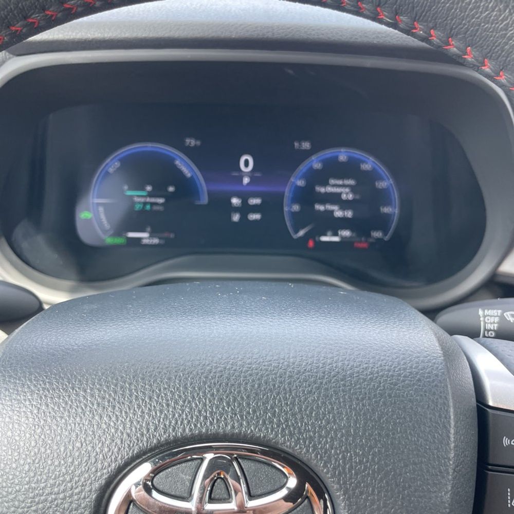 2025 Toyota Sienna XSE 7-Passenger