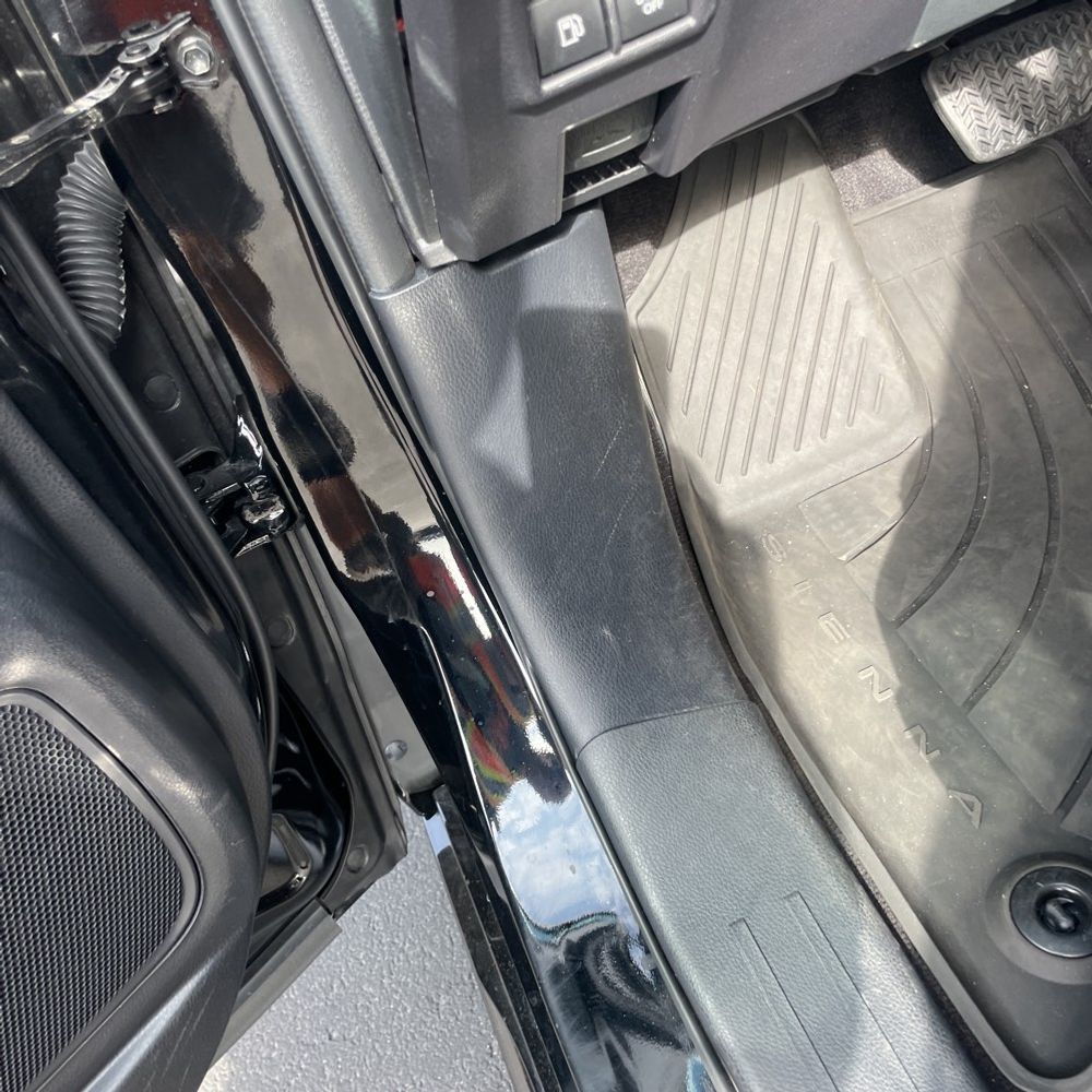 2025 Toyota Sienna XSE 7-Passenger