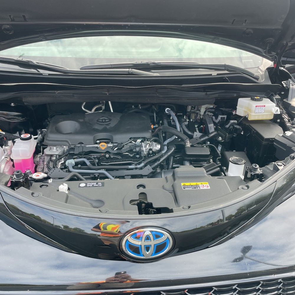 2025 Toyota Sienna XSE 7-Passenger