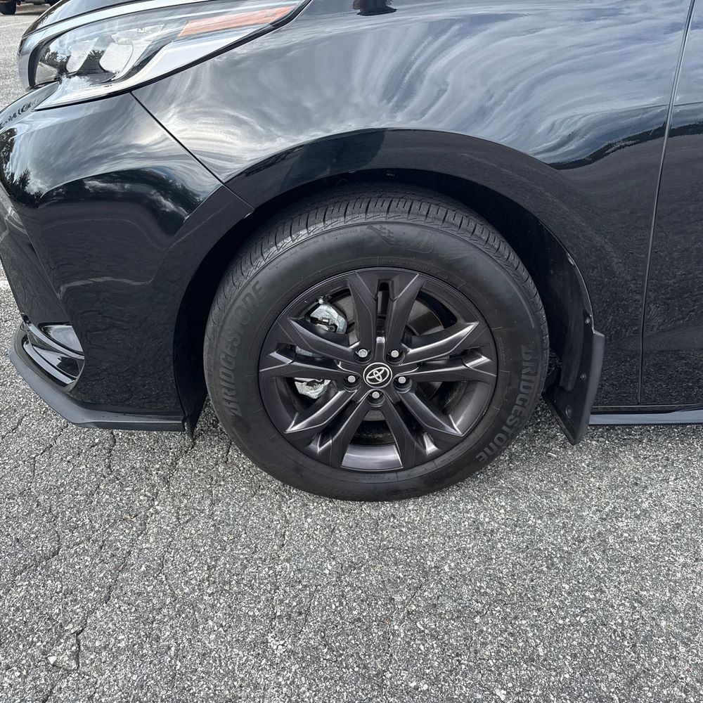 2024 Toyota Sienna XSE 7-Passenger