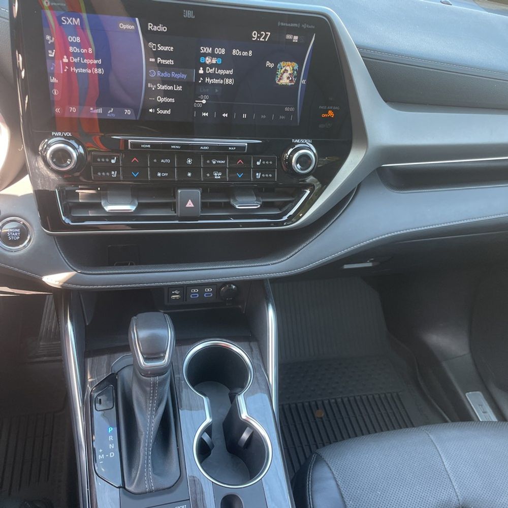 2022 Toyota Highlander Limited
