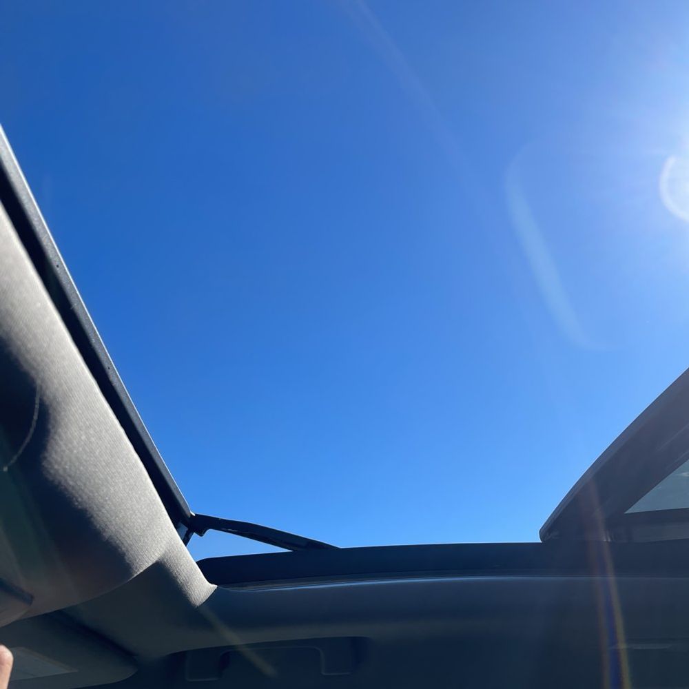 2022 Toyota Highlander Hybrid Platinum