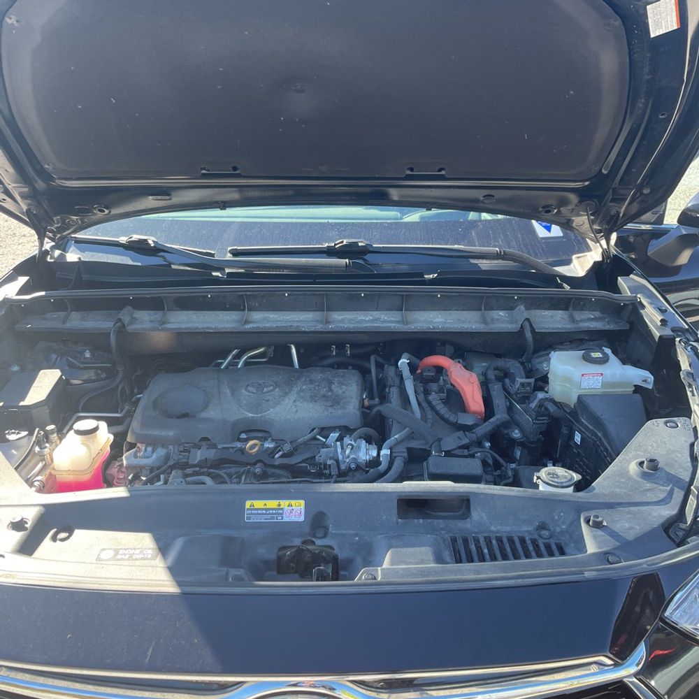 2022 Toyota Highlander Hybrid Platinum