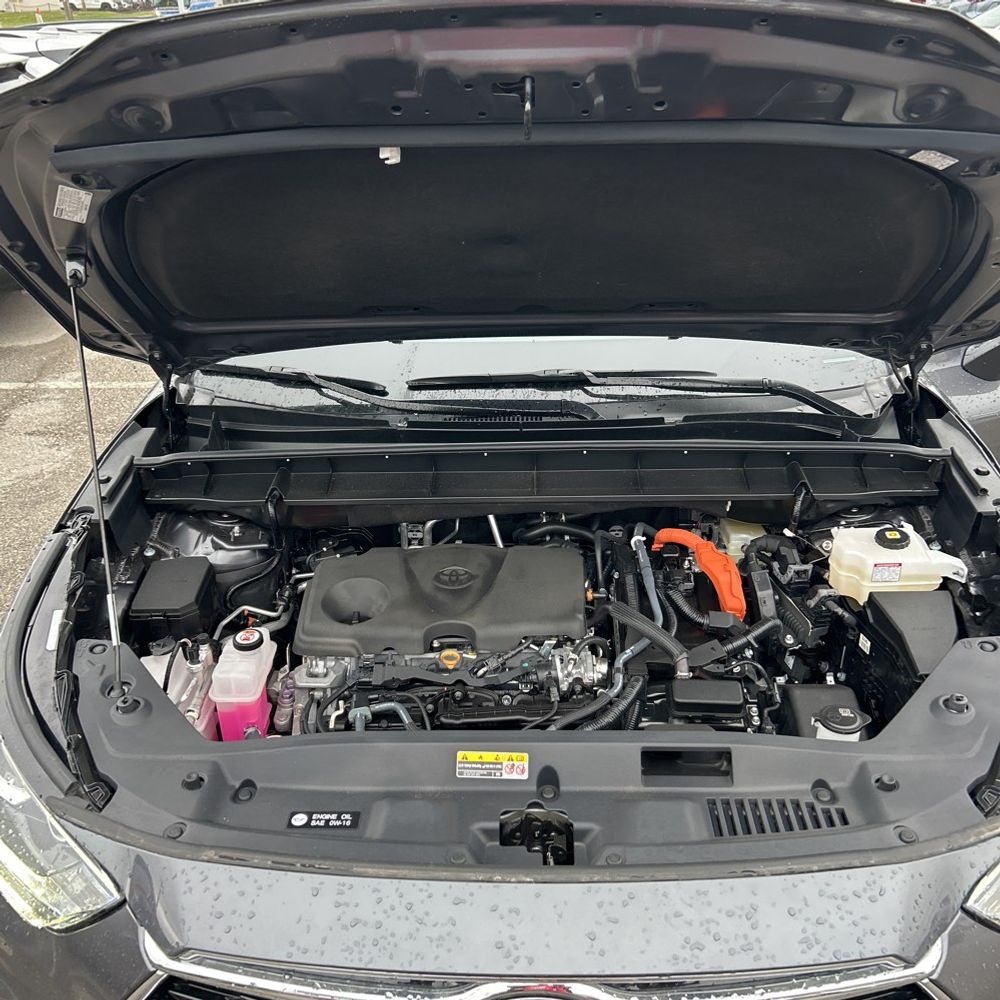 2024 Toyota Highlander Hybrid Platinum