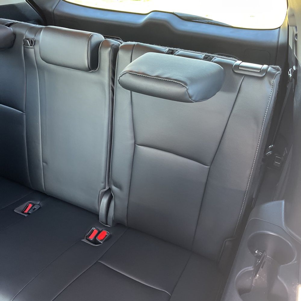 2023 Toyota Highlander Hybrid Platinum