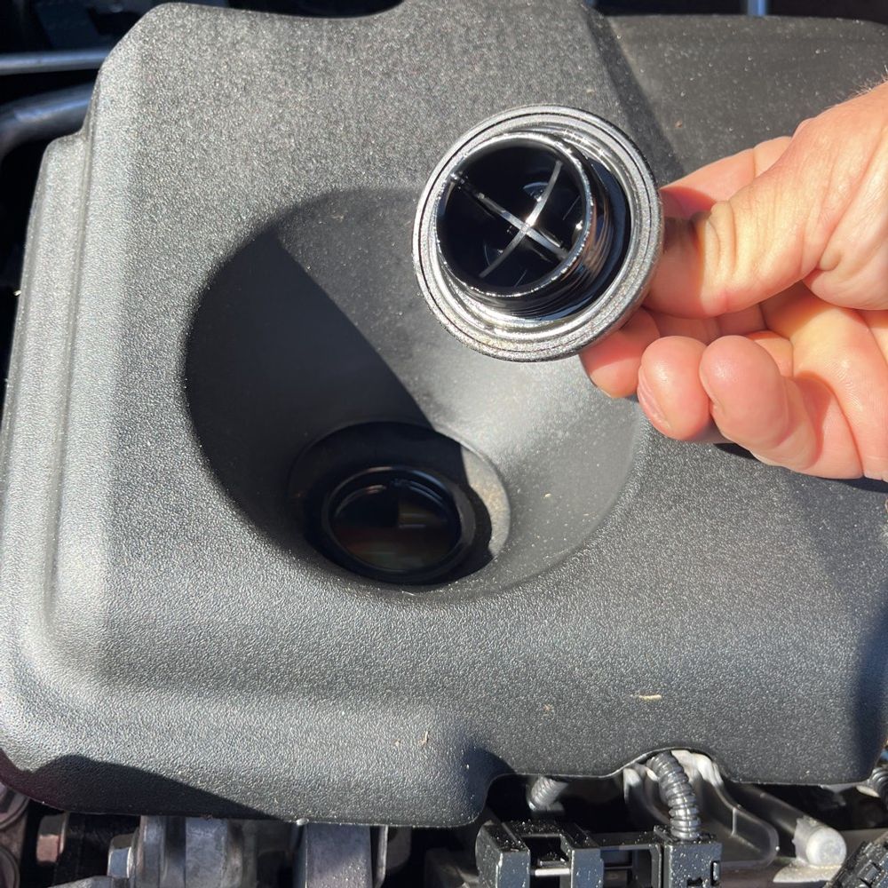 2023 Toyota Highlander Hybrid Platinum