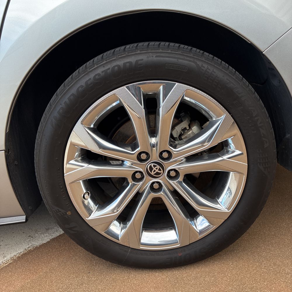 2022 Toyota Sienna Platinum 7-Passenger