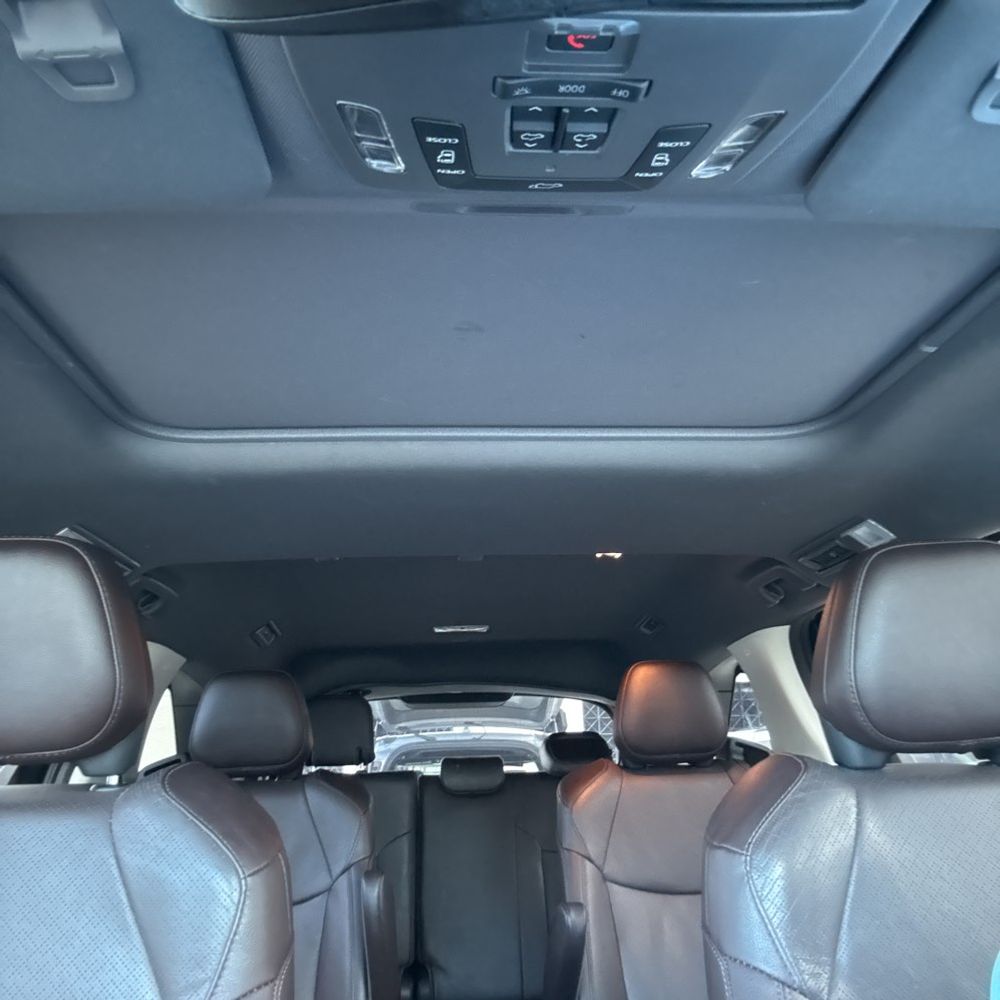 2022 Toyota Sienna Platinum 7-Passenger