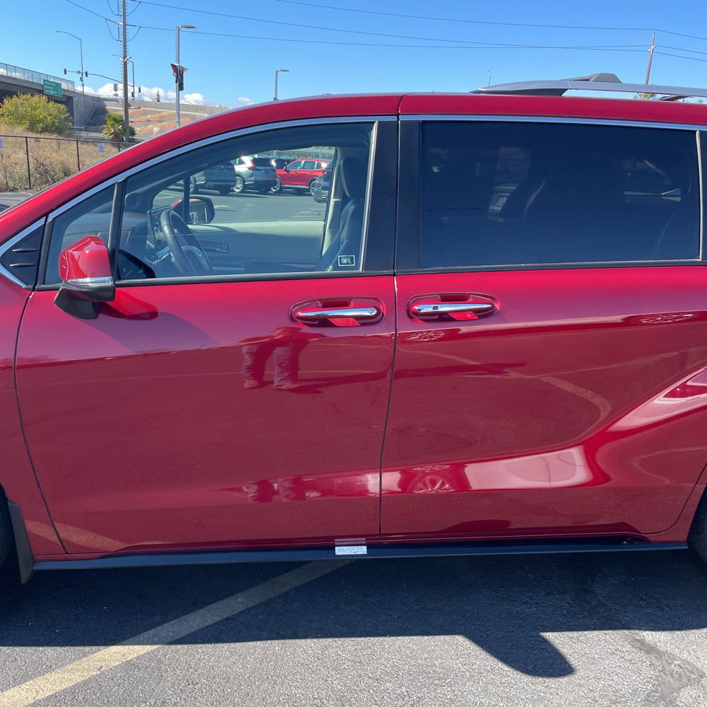 2022 Toyota Sienna Platinum 7-Passenger