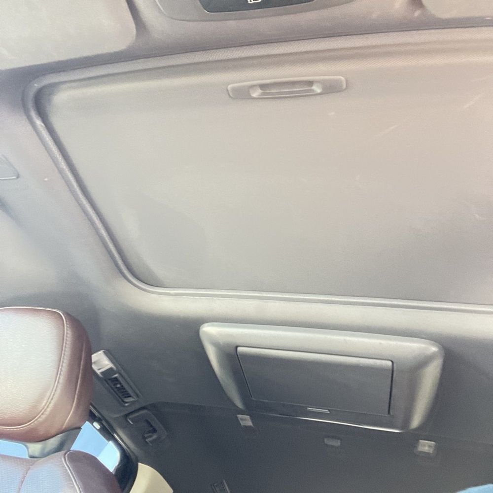 2022 Toyota Sienna Platinum 7-Passenger