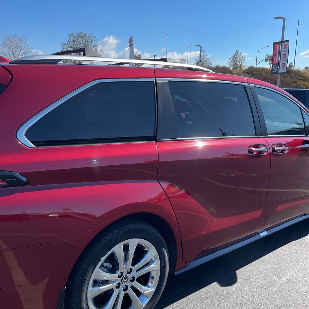 2022 Toyota Sienna Platinum 7-Passenger