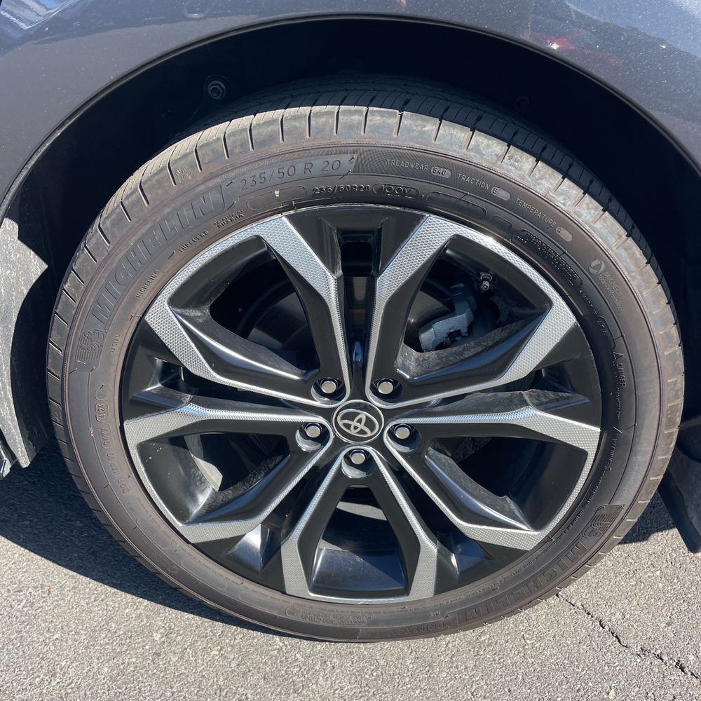 2025 Toyota Sienna Platinum 7-Passenger