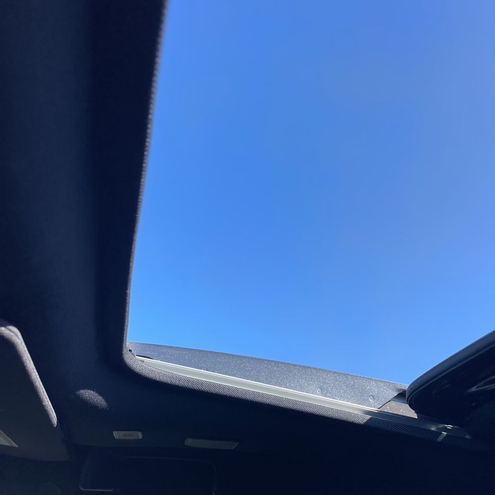 2025 Toyota Sienna Platinum 7-Passenger