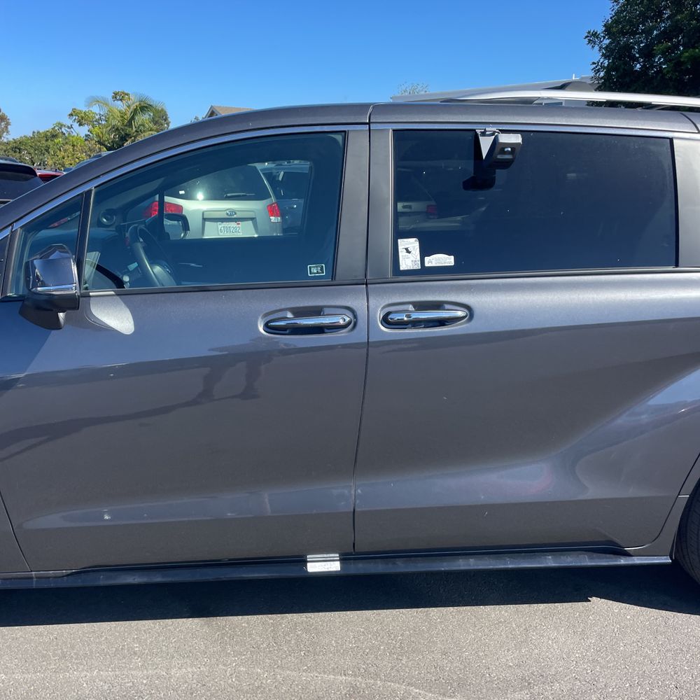 2025 Toyota Sienna Platinum 7-Passenger