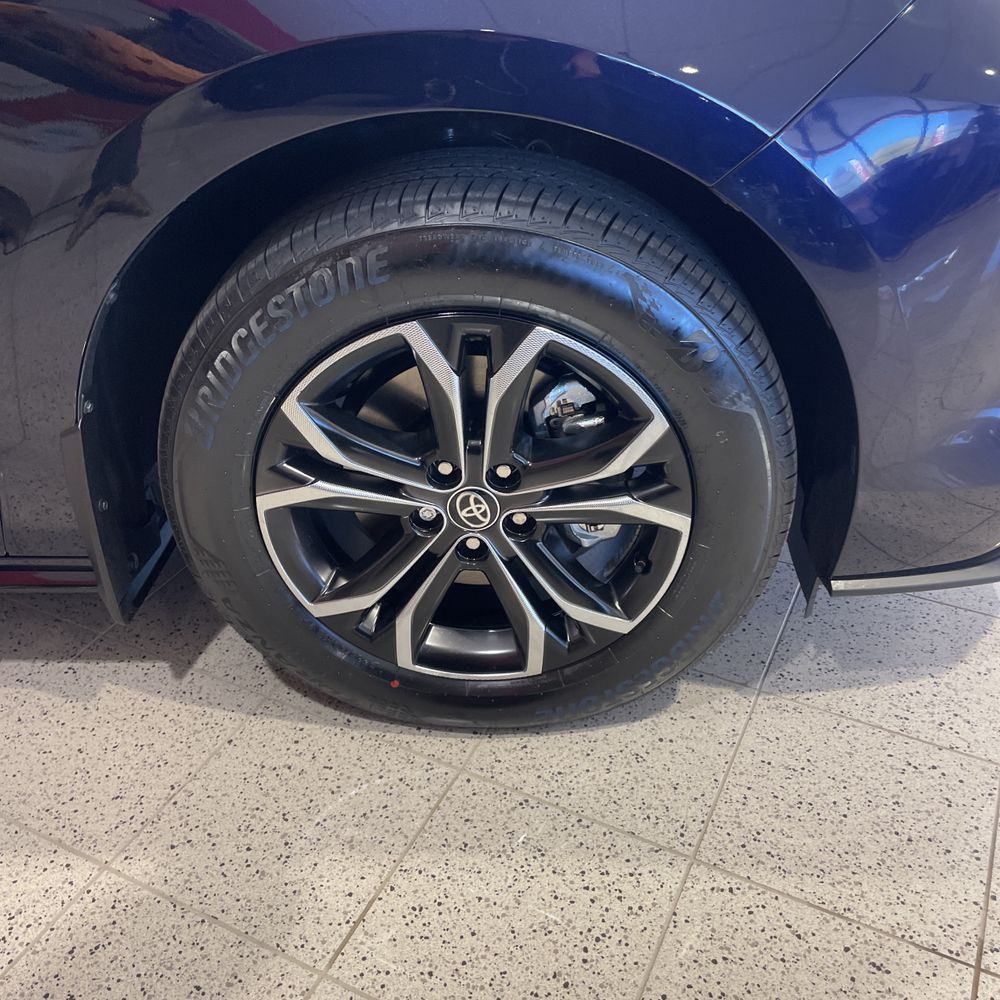 2025 Toyota Sienna Platinum 7-Passenger
