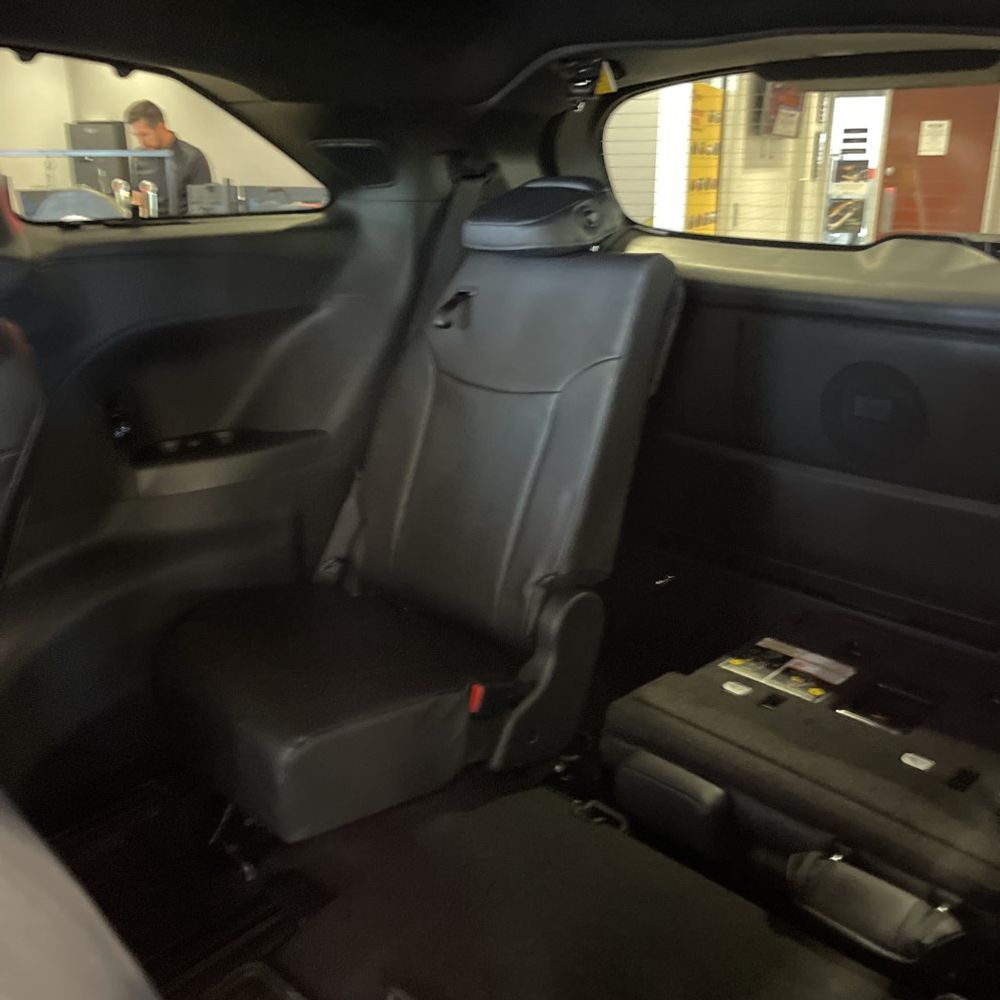 2025 Toyota Sienna Platinum 7-Passenger