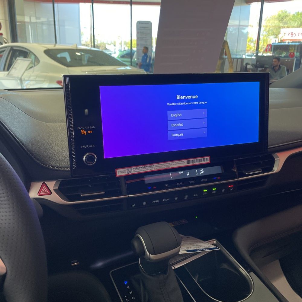2025 Toyota Sienna Platinum 7-Passenger