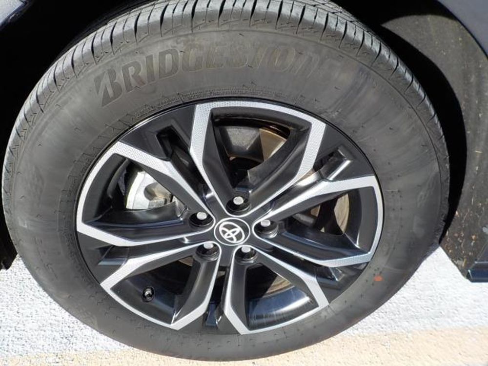 2025 Toyota Sienna Platinum