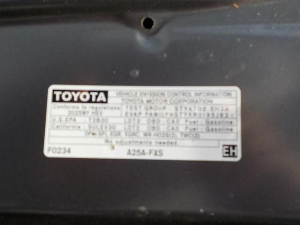 2025 Toyota Sienna Platinum