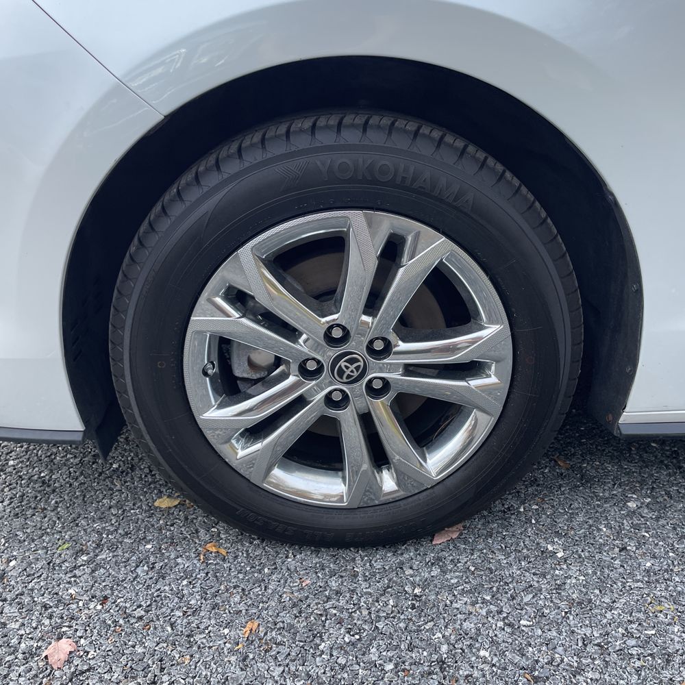 2023 Toyota Sienna Platinum 7-Passenger