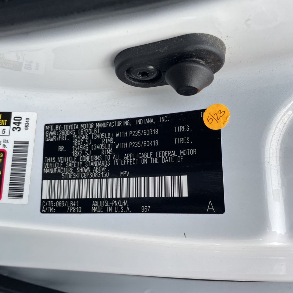 2023 Toyota Sienna Platinum 7-Passenger