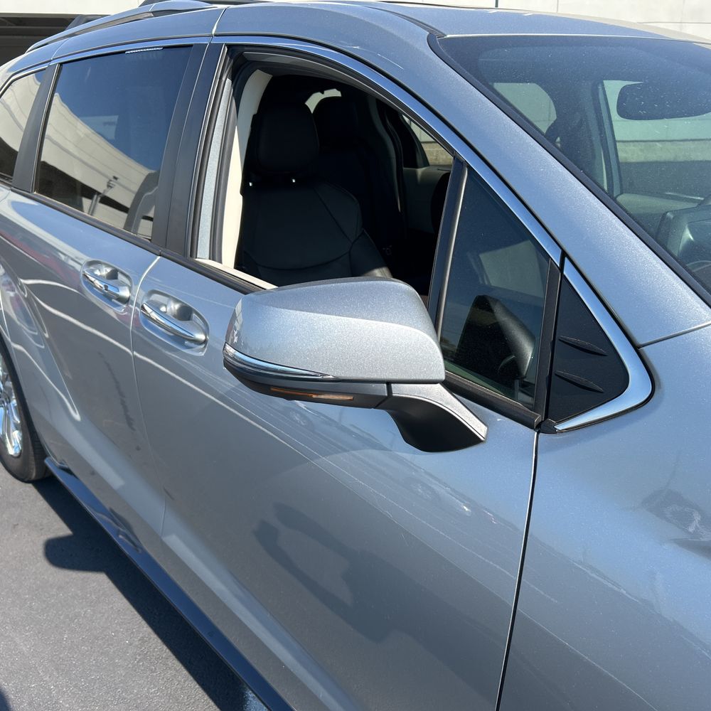 2024 Toyota Sienna Platinum 7-Passenger