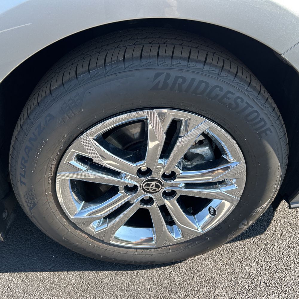 2024 Toyota Sienna Platinum 7-Passenger