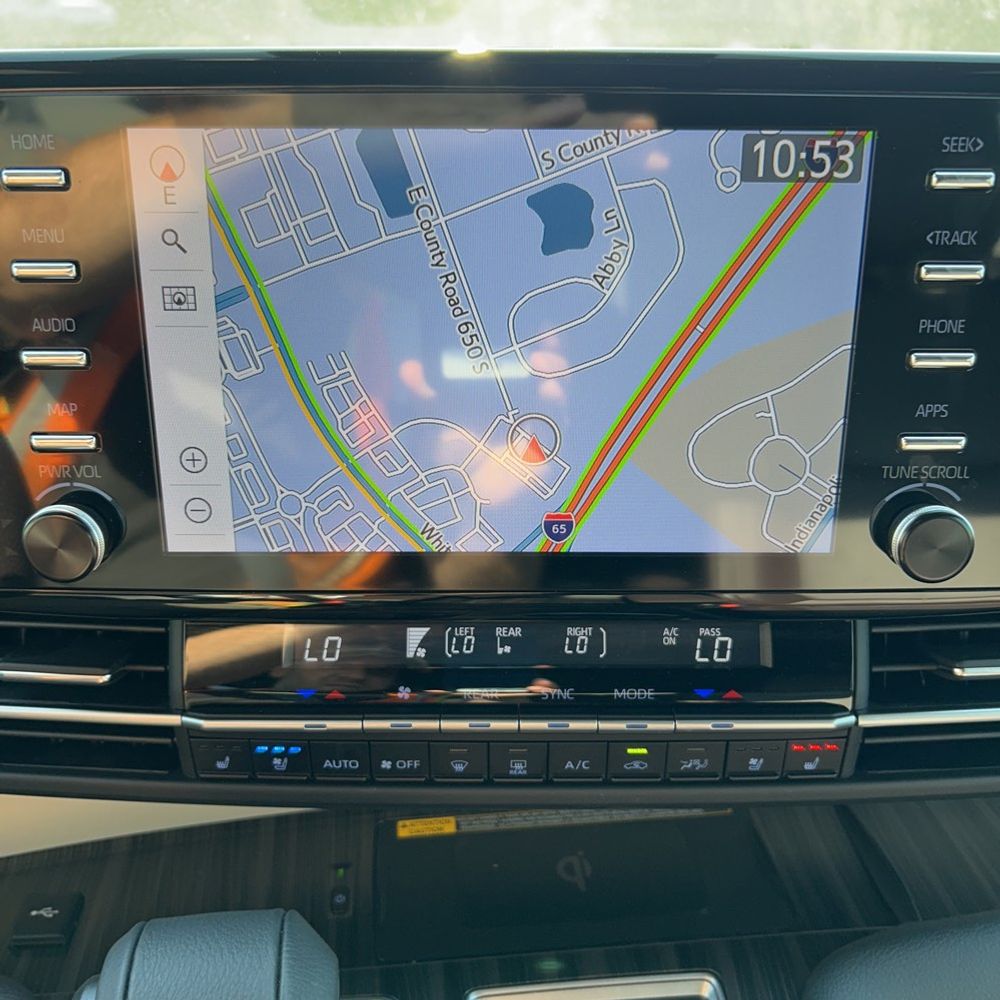 2024 Toyota Sienna Platinum 7-Passenger