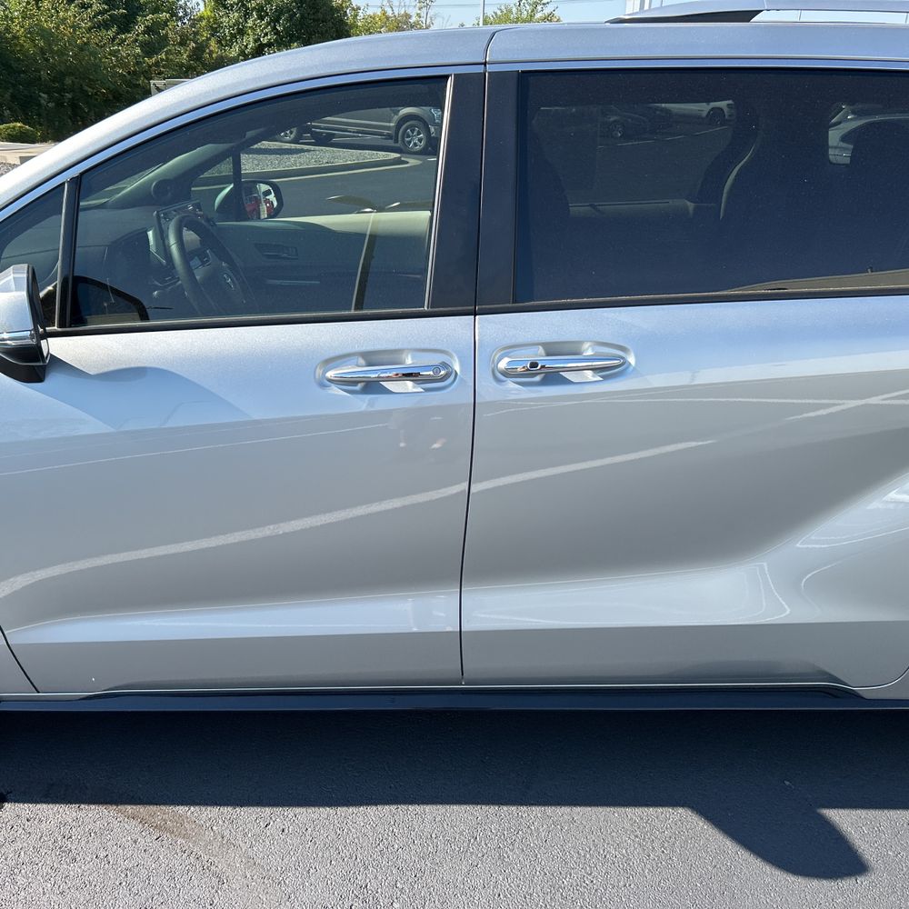 2024 Toyota Sienna Platinum 7-Passenger
