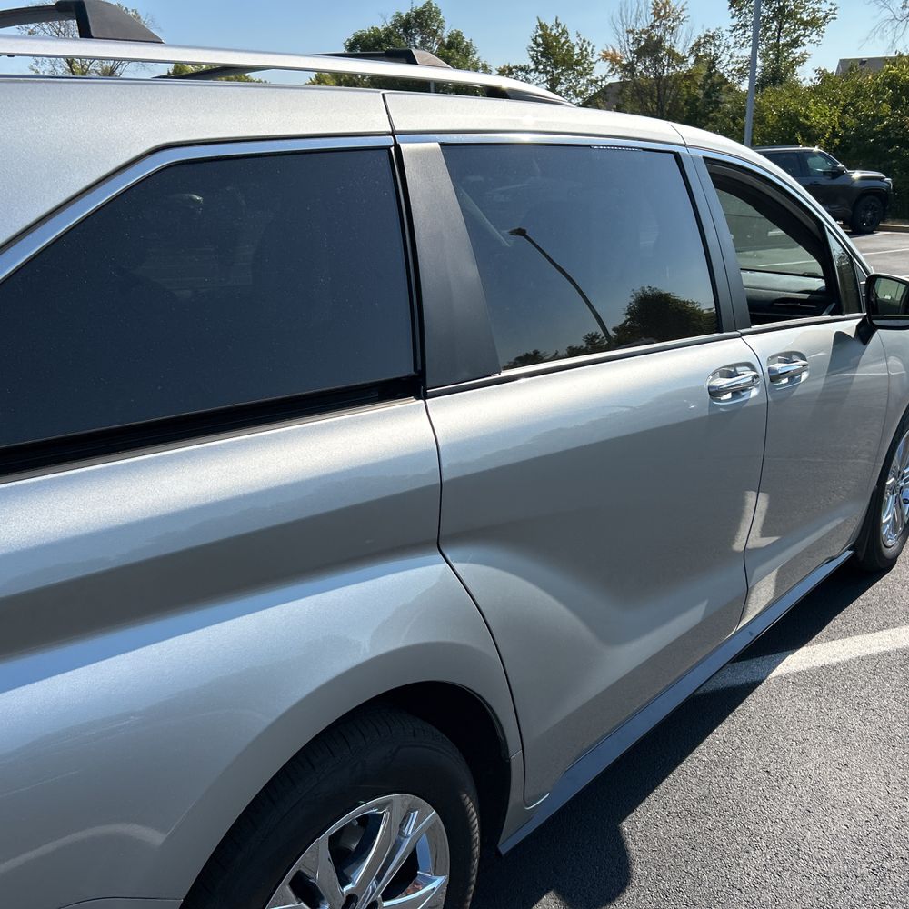 2024 Toyota Sienna Platinum 7-Passenger