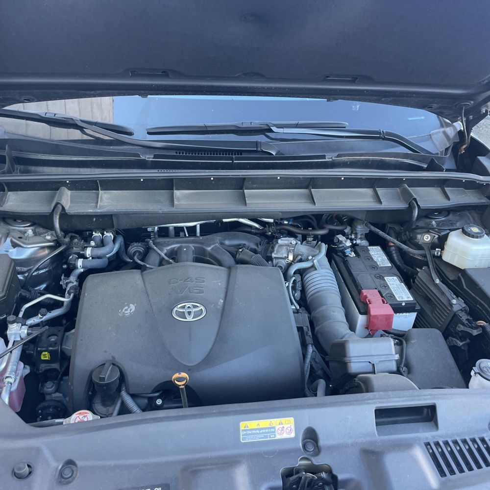 2022 Toyota Highlander Platinum