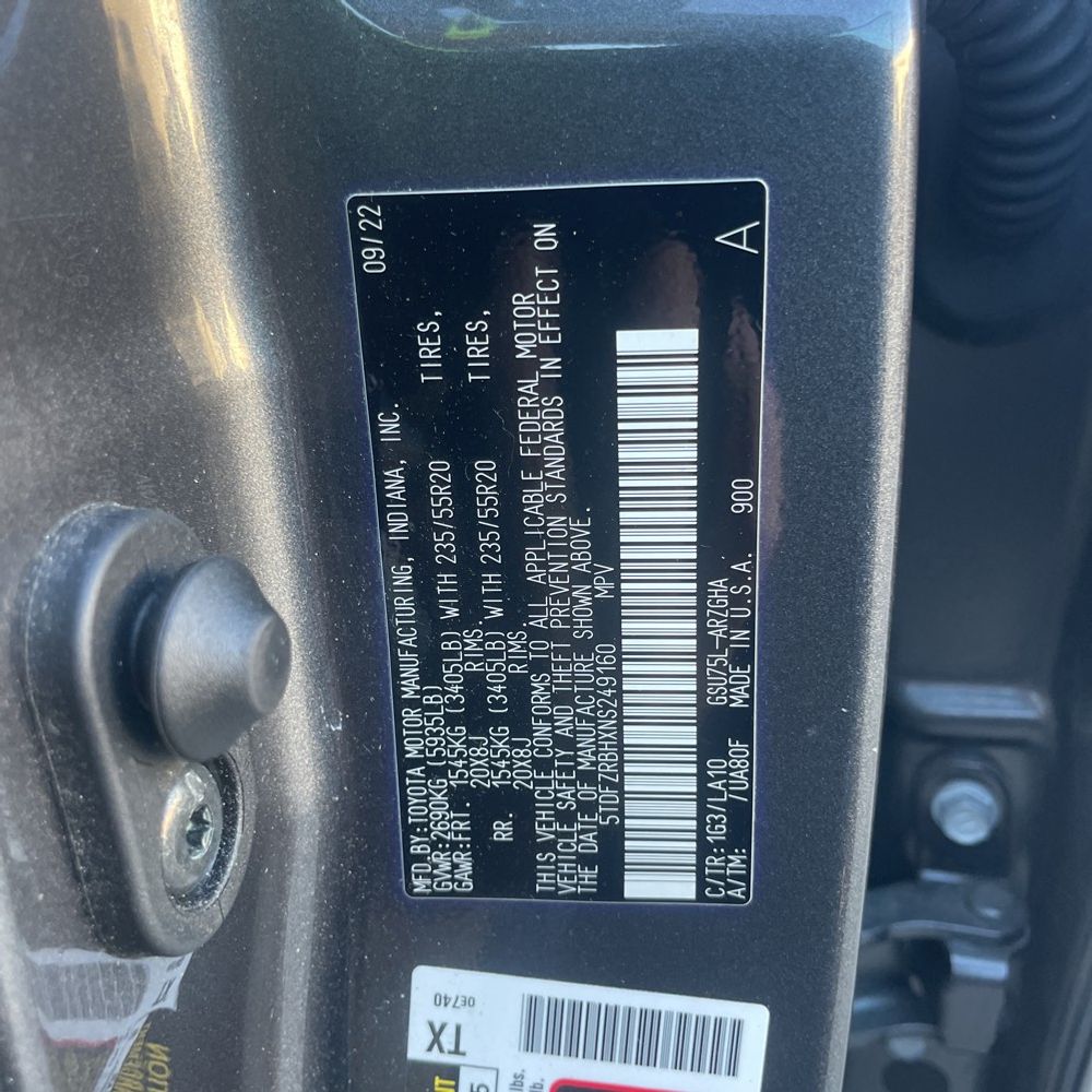 2022 Toyota Highlander Platinum