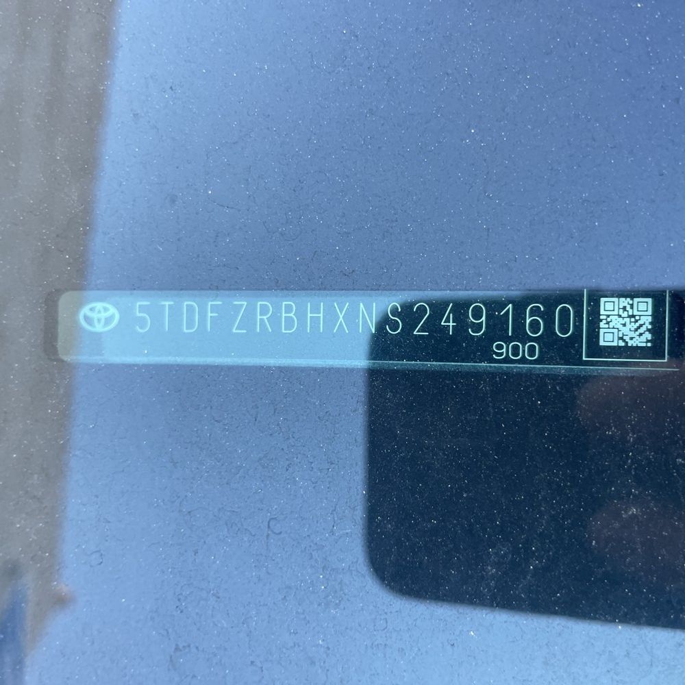 2022 Toyota Highlander Platinum