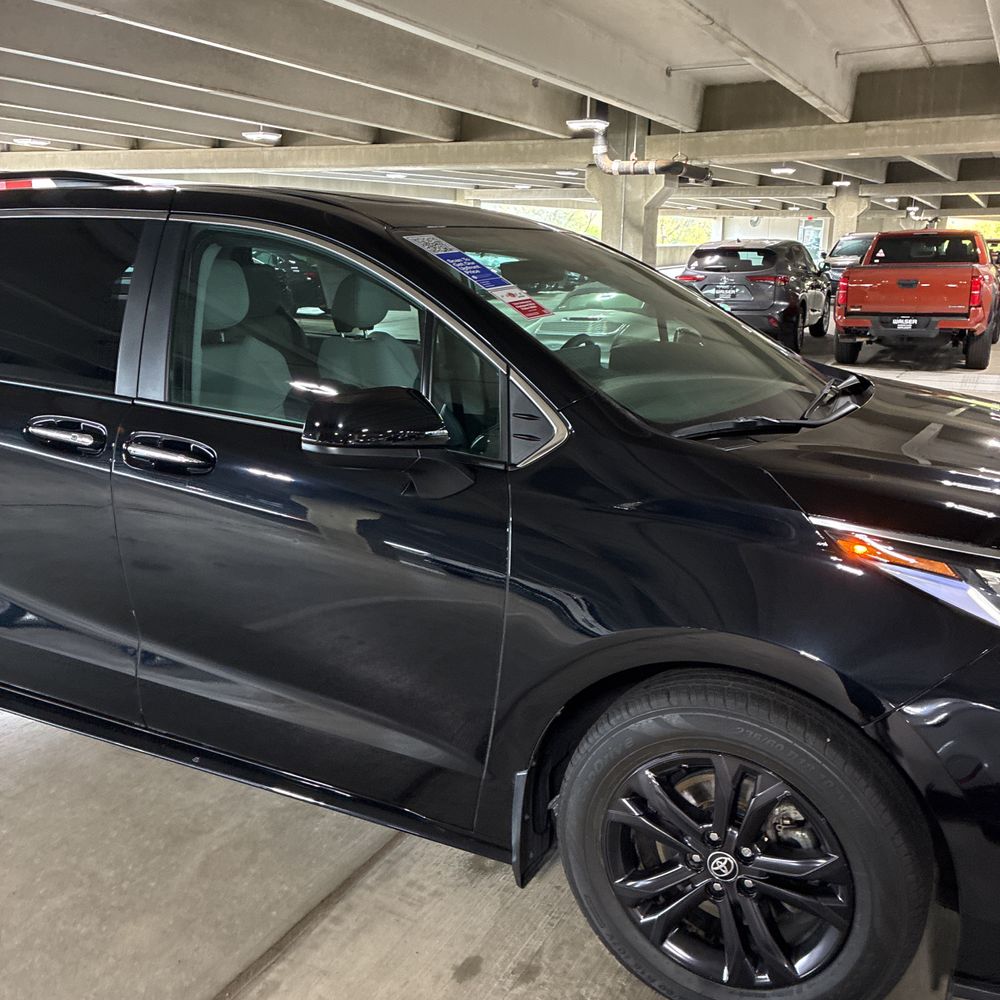 2024 Toyota Sienna XSE
