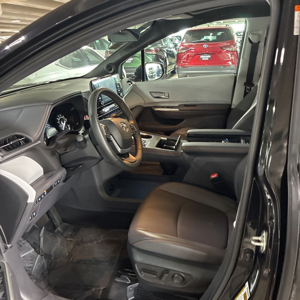 2024 Toyota Sienna XSE
