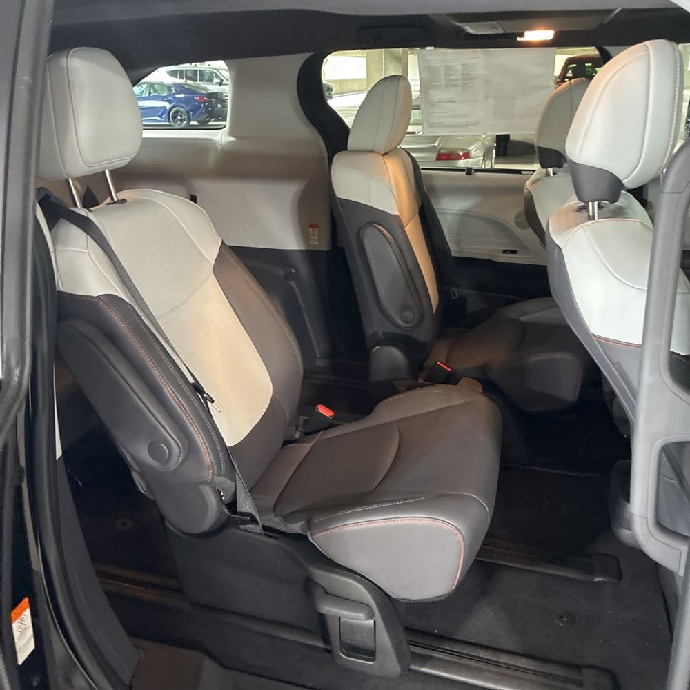 2024 Toyota Sienna XSE