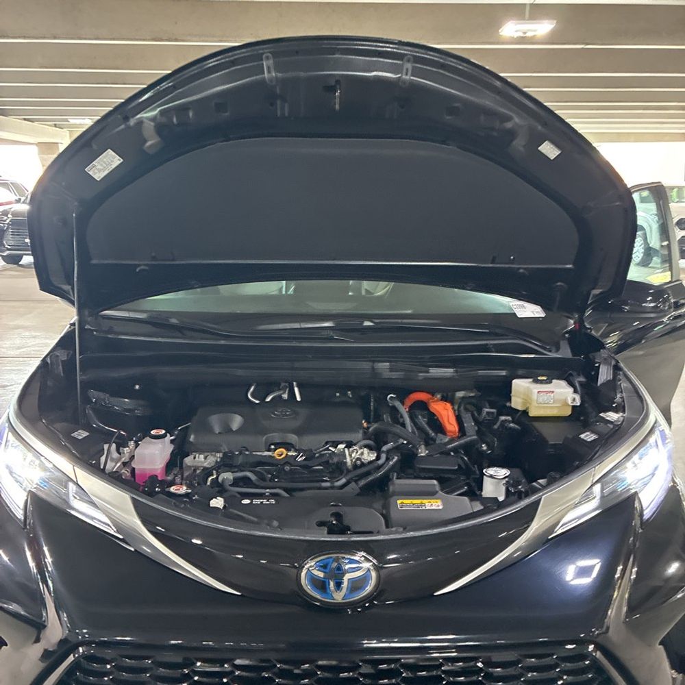 2024 Toyota Sienna XSE