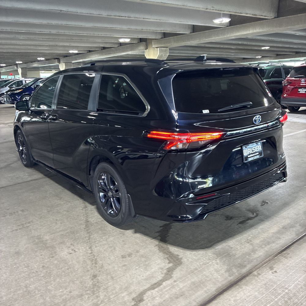 2024 Toyota Sienna XSE