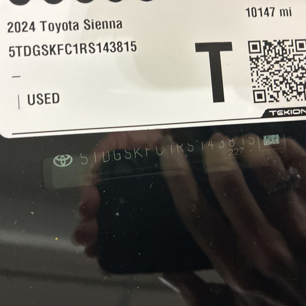 2024 Toyota Sienna XSE
