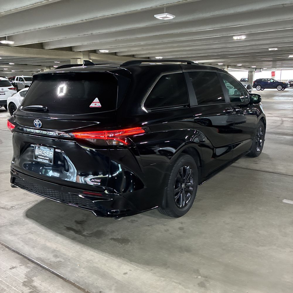2024 Toyota Sienna XSE