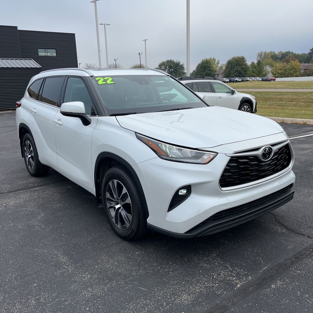 2022 Toyota Highlander XLE