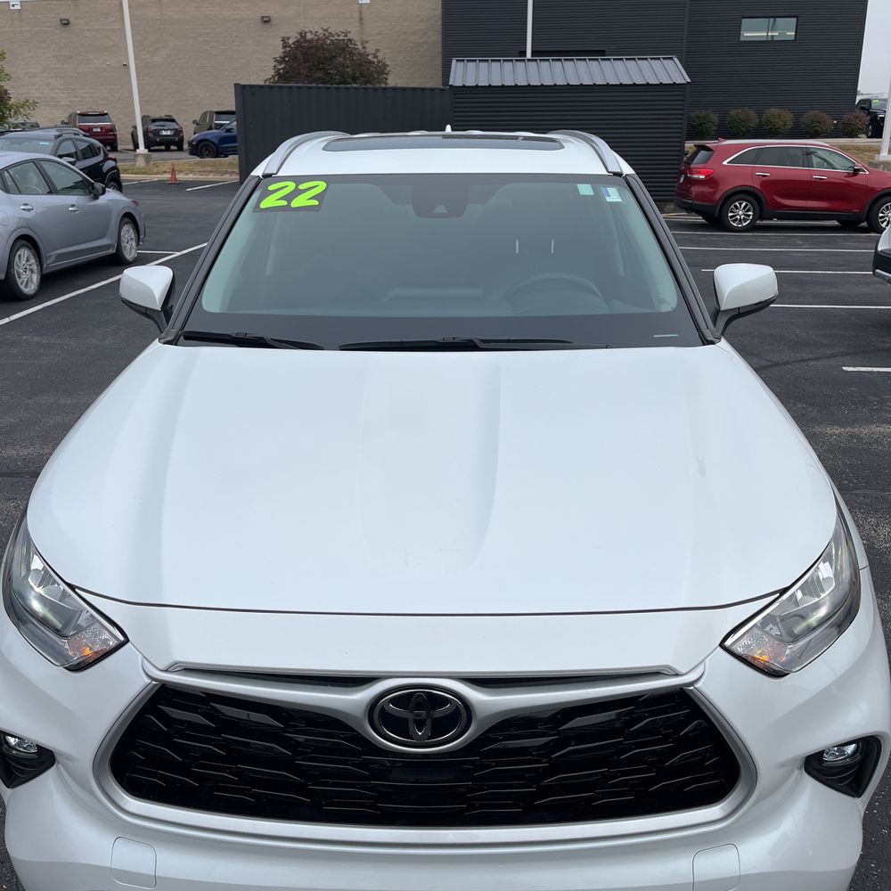 2022 Toyota Highlander XLE