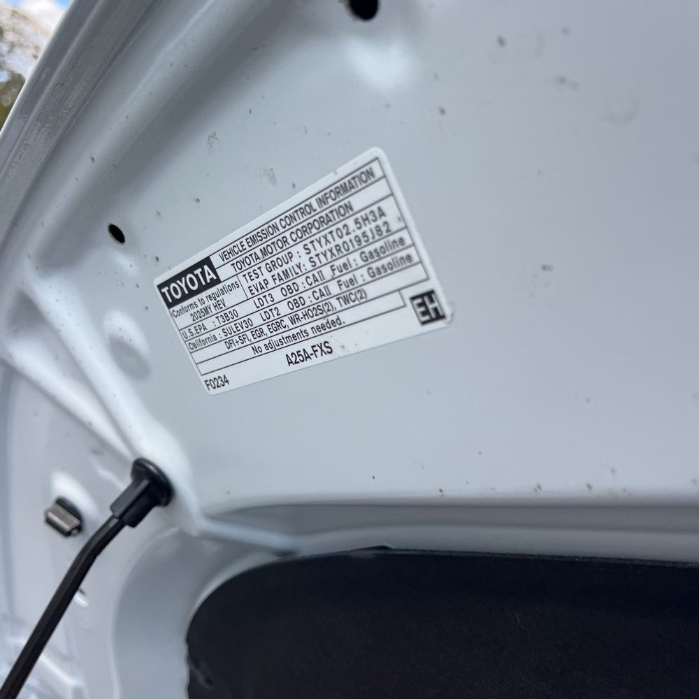 2025 Toyota Sienna XLE 7-Passenger