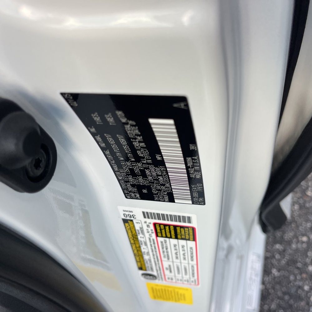 2025 Toyota Sienna XLE 7-Passenger