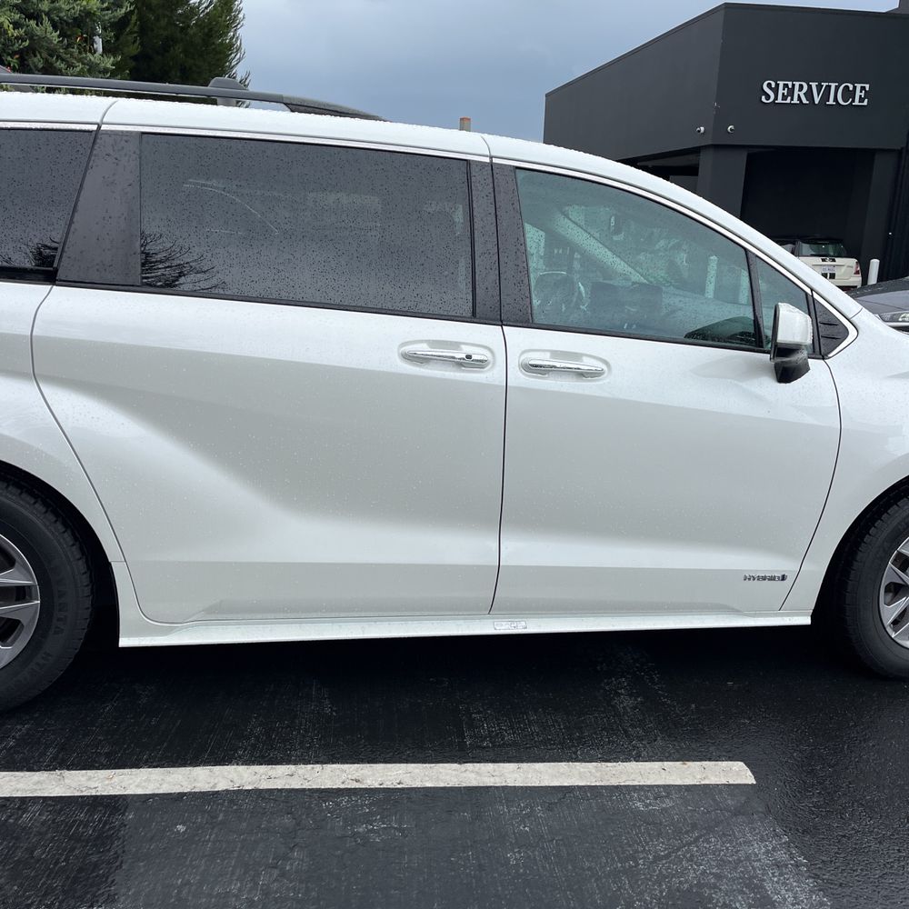 2021 Toyota Sienna XLE 7-Passenger