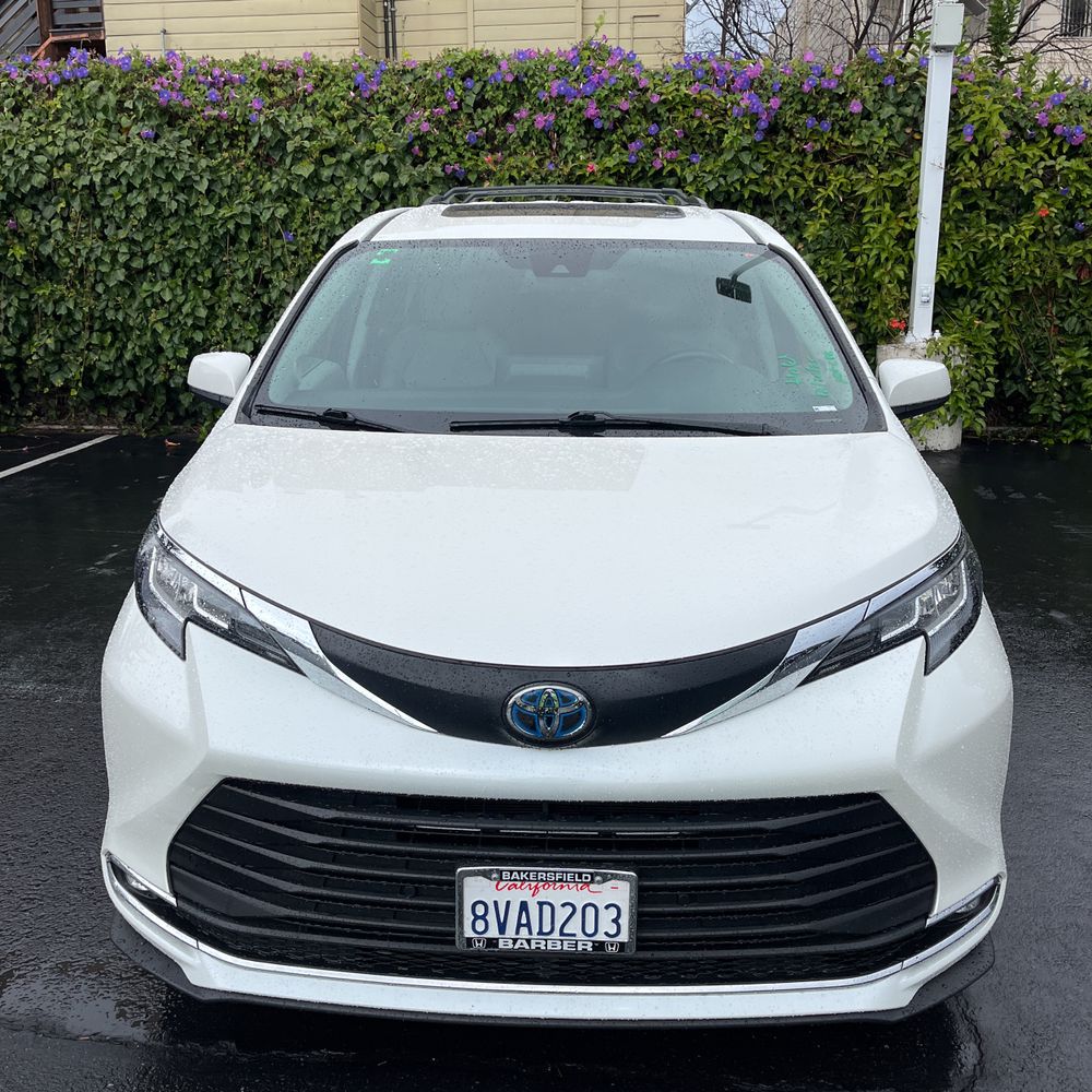 2021 Toyota Sienna XLE 7-Passenger