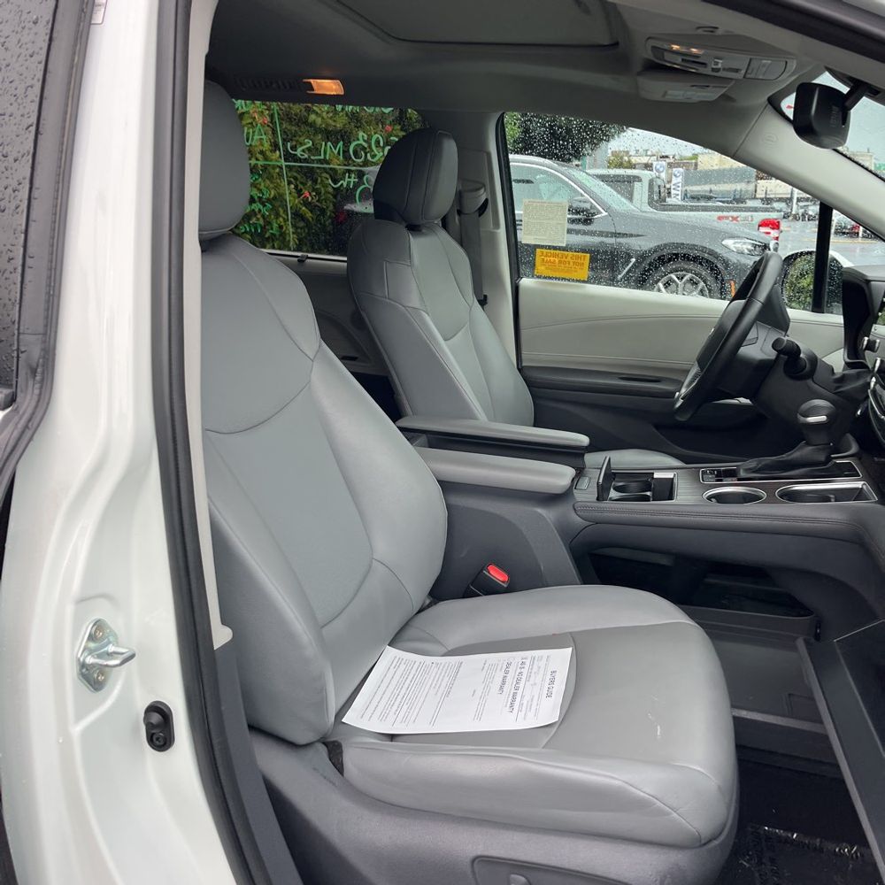 2021 Toyota Sienna XLE 7-Passenger