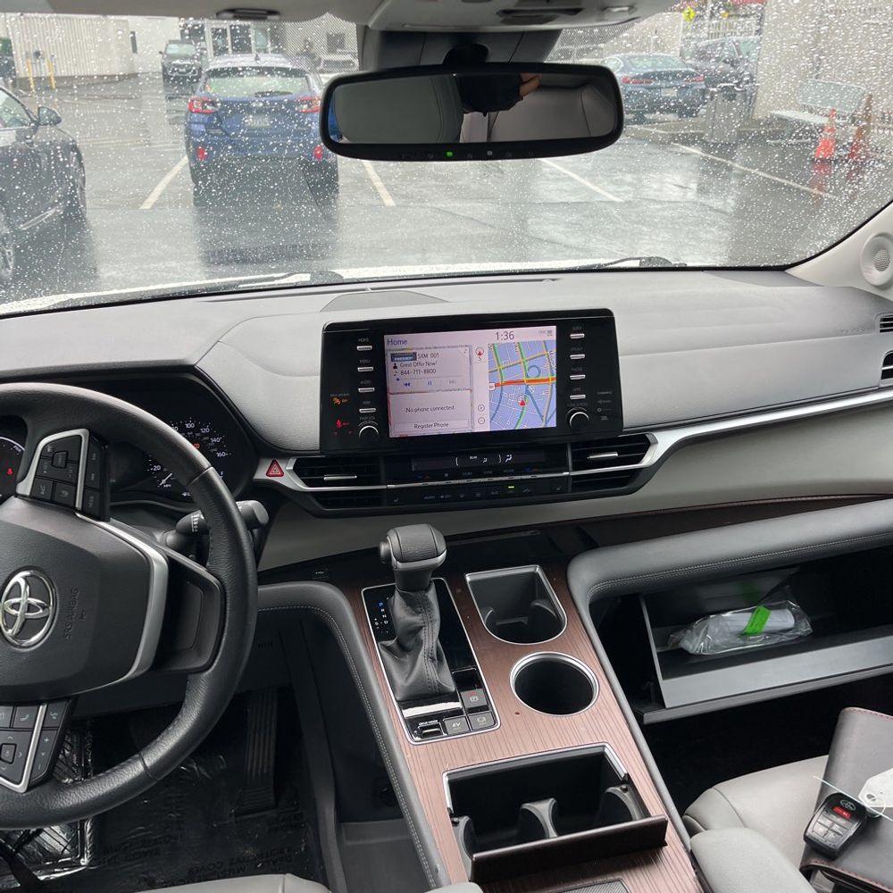 2021 Toyota Sienna XLE 7-Passenger